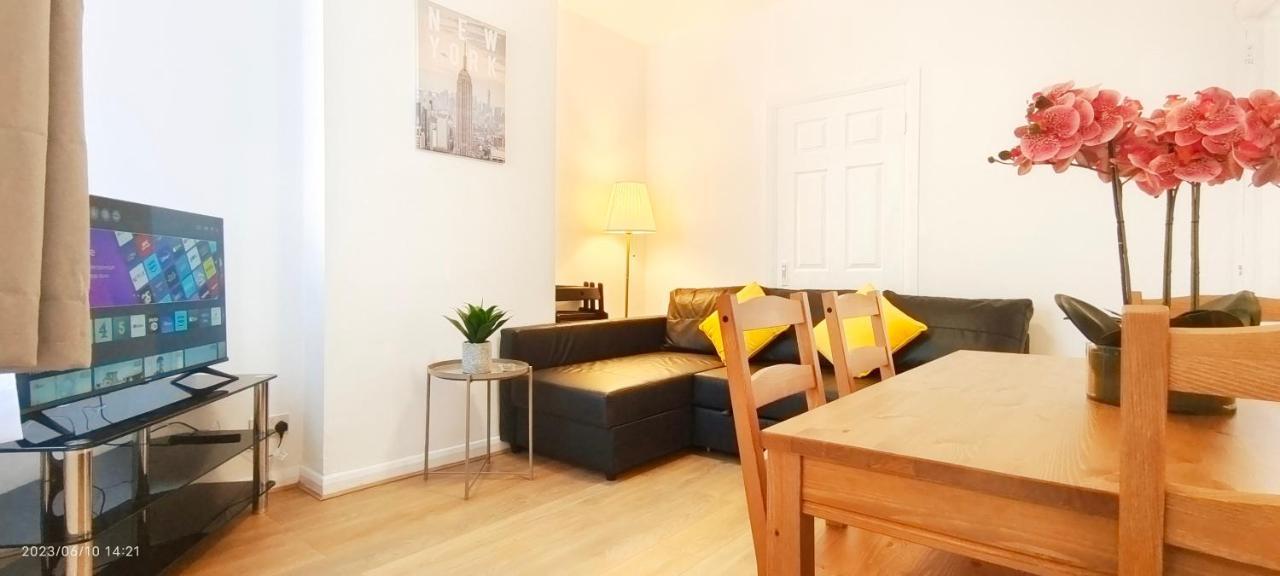 Ferienhaus Pearl Garden In Wembley
